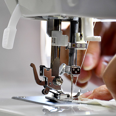 Tus primeros pasos con tu nueva máquina de coser Tus primeros pasos con tu nueva máquina de coser