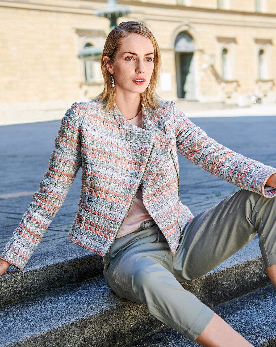 Chaqueta en boucl&eacute; peque&ntilde;o 103 | Burda Style 02/20