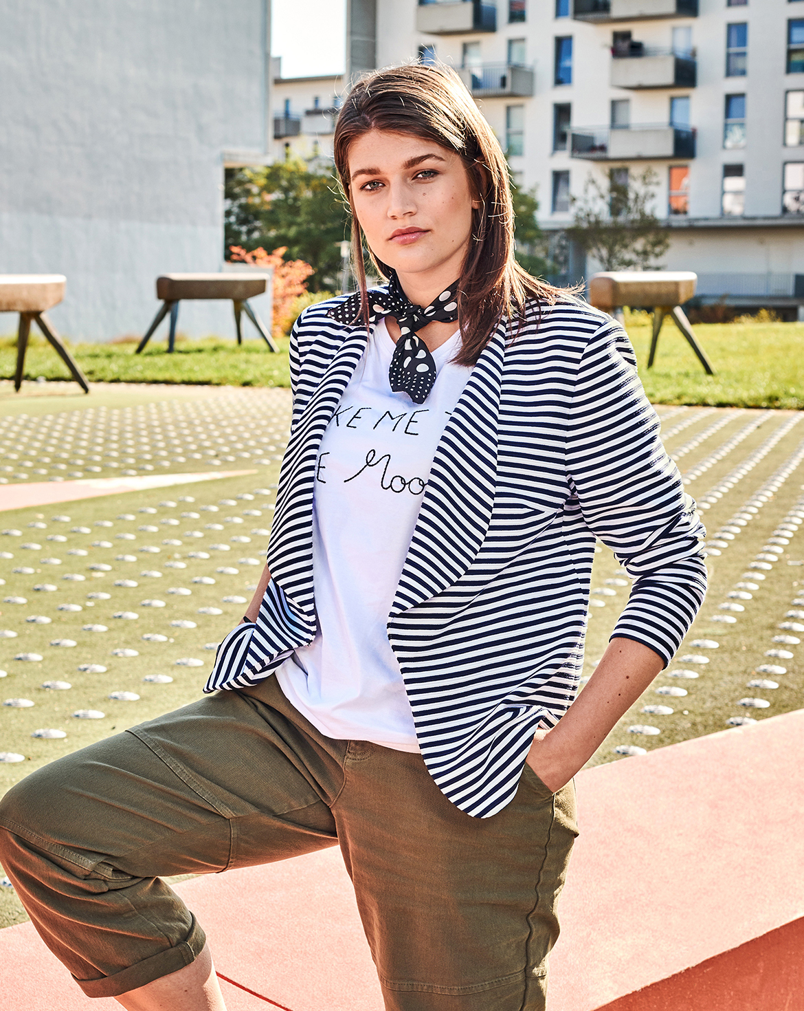  Chaquetas en jersey #122 | Burda Style 02/20