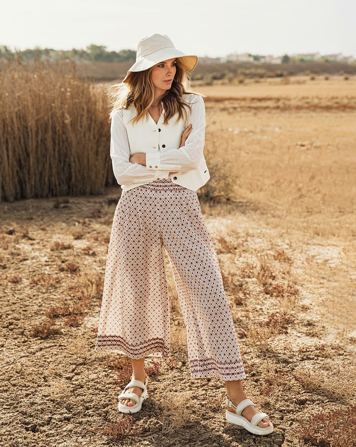Pantalón de viscosa #125 | burda style 04/23 | En PDF Pantalón de viscosa #125 | burda style 04/23 | En PDF