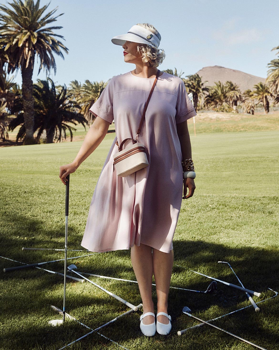 Vestido amplio con canesú: comodidad y elegancia sin esfuerzo Vestido amplio con canesú: comodidad y elegancia sin esfuerzo